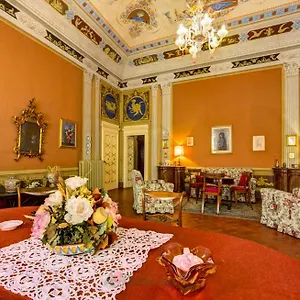 Villa Residenza Storica Palazzo Ricciarelli, Volterra